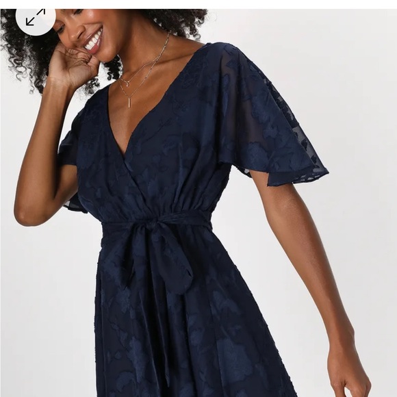 NWT Lulu’s Dress - Picture 4 of 7